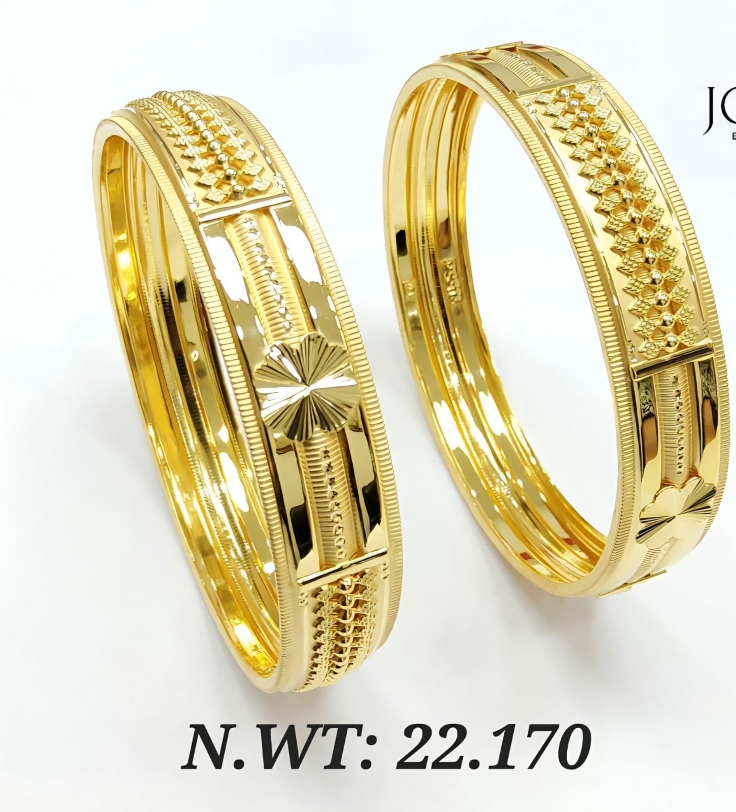 Modern gold bangles jewellery Valpoi Goa